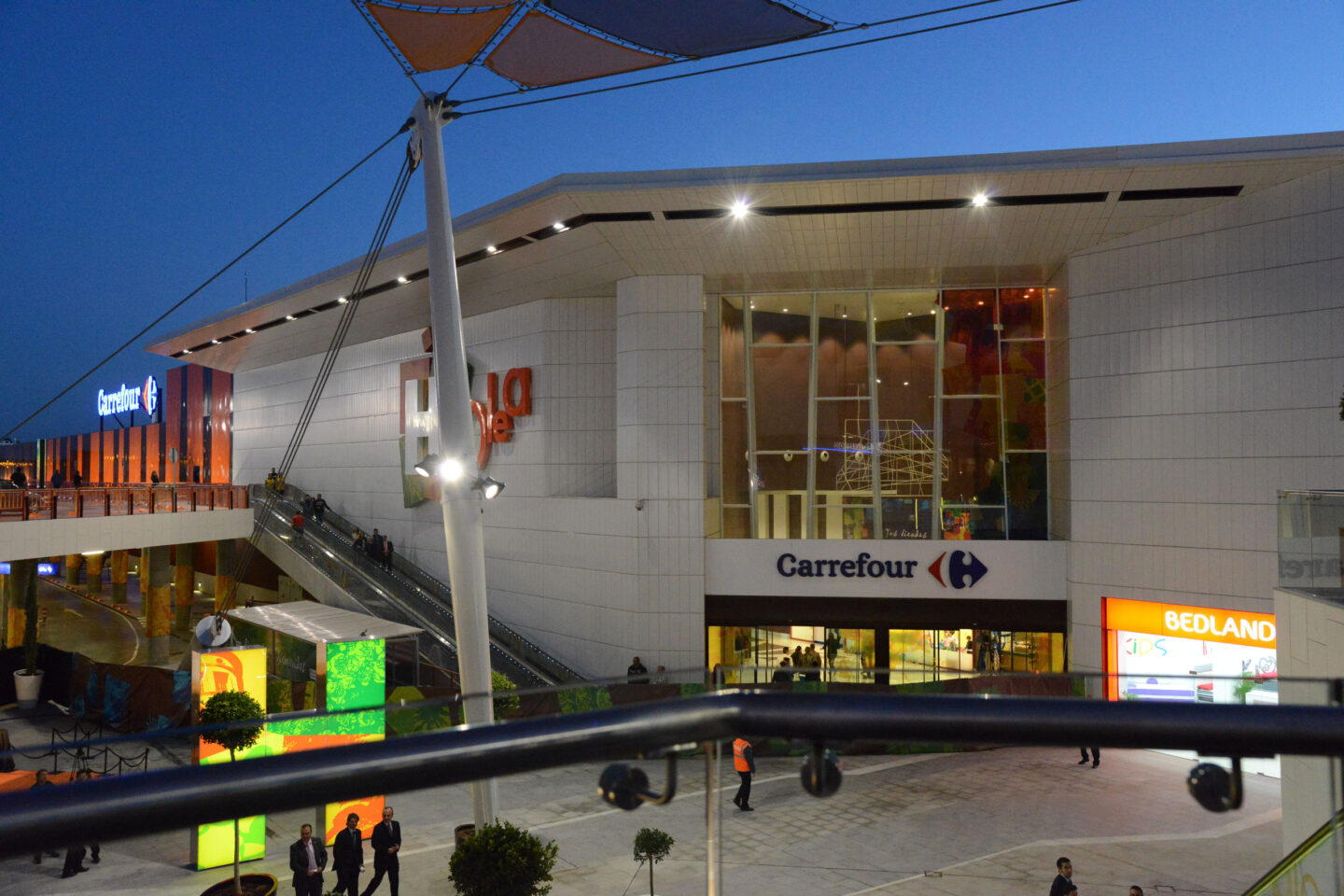 GDM Gabinete De Dise o Metropolitano